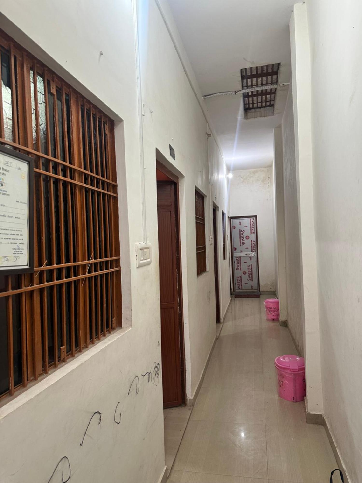 Khatu Shyam Guest House Ayodhya Esterno foto