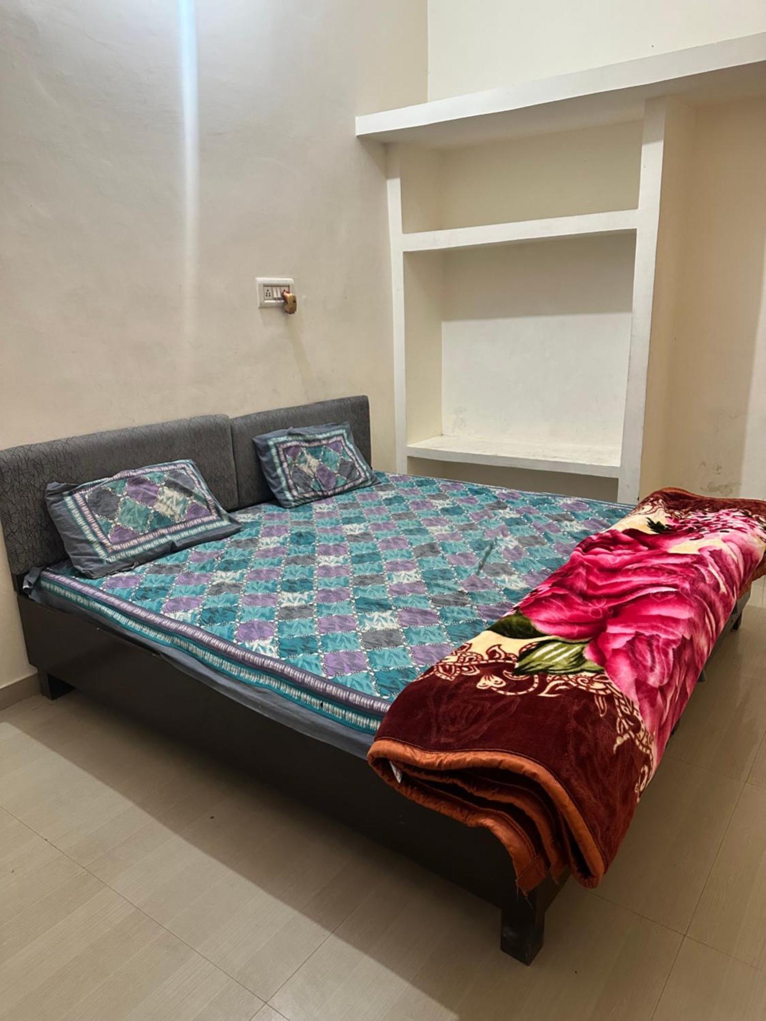 Khatu Shyam Guest House Ayodhya Esterno foto