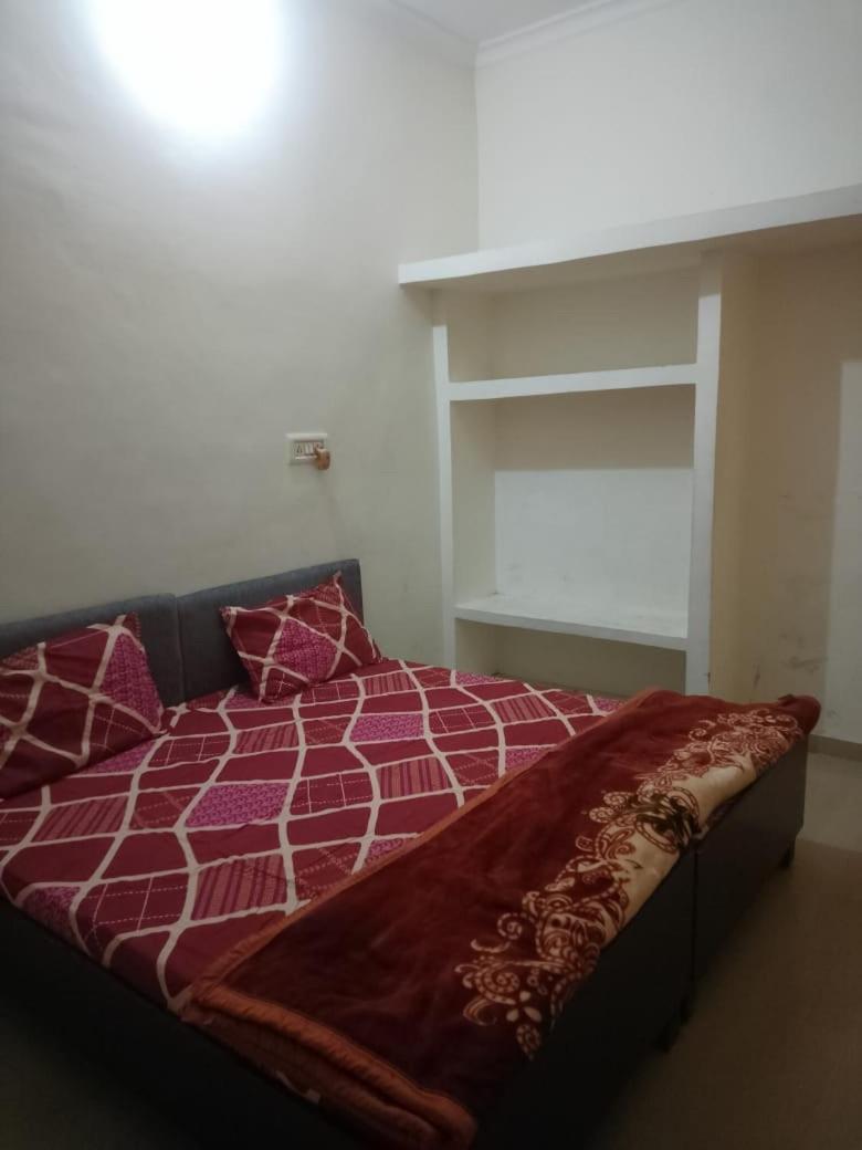 Khatu Shyam Guest House Ayodhya Esterno foto